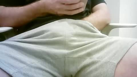 Snapshot of aussie5892 chatting on 12, 1, 2025 Justin online show from 12, 1, 2025