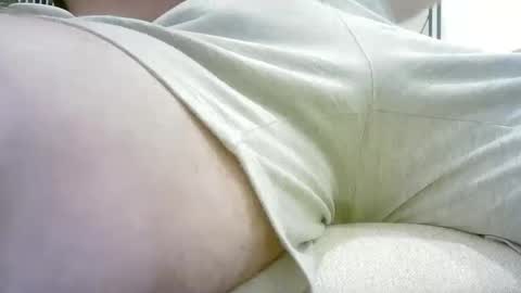 Snapshot of aussie5892 chatting on 28, 1, 2025 Justin online show from 28, 1, 2025