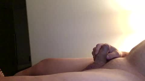 Snapshot of aussie_fatcock chatting on 27, 2, 2025 Aussie fatcock online show from 27, 2, 2025