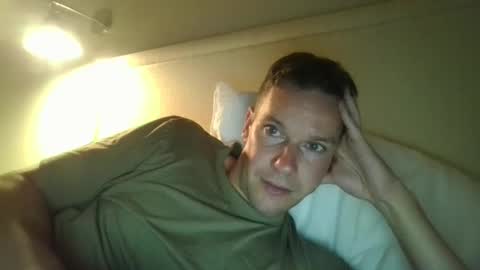 aussiesurfer0000 online show from 3, 1, 2025