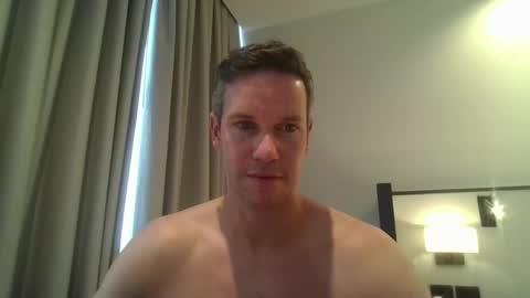 aussiesurfer0000 online show from 11, 2, 2025