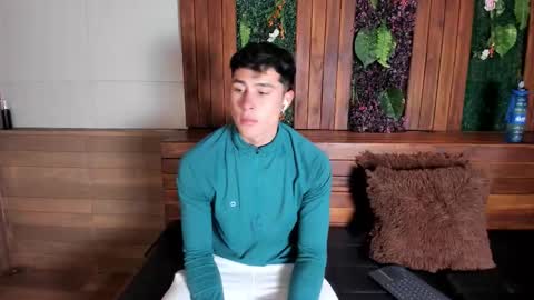 Snapshot of austinjones_ chatting on 10, 1, 2026 Austin online show from 10, 1, 2026