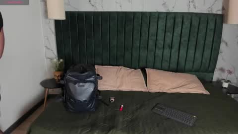 Snapshot of austinjones_ chatting on 12, 1, 2026 Austin online show from 12, 1, 2026