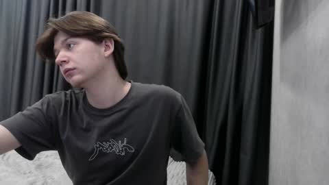 ausxuw online show from 21, 10, 2025