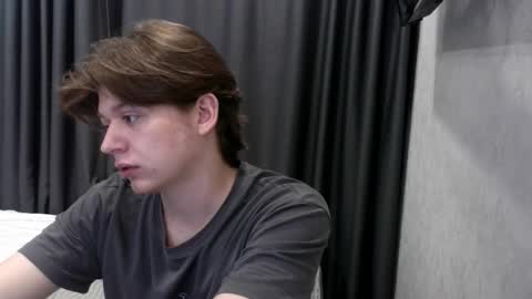 ausxuw online show from 21, 10, 2025