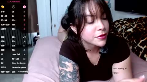autumnb712 online show from 19, 9, 2025