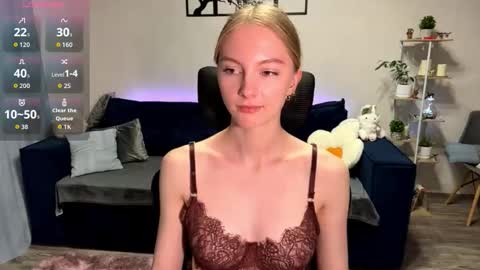 Annie online show from 25, 10, 2025