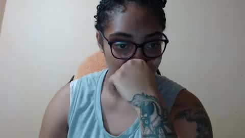 Snapshot of ava_f0xy chatting on 5, 1, 2025 Ava Jordana online show from 5, 1, 2025