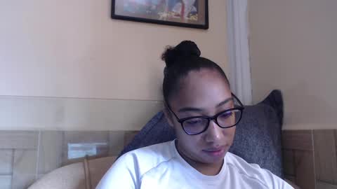 Snapshot of ava_f0xy chatting on 12, 3, 2025 Ava Jordana online show from 12, 3, 2025