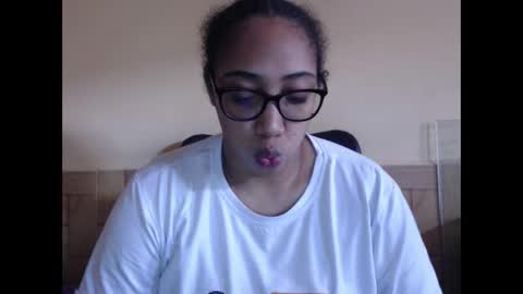 Snapshot of ava_f0xy chatting on 29, 9, 2025 Ava Jordana online show from 29, 9, 2025