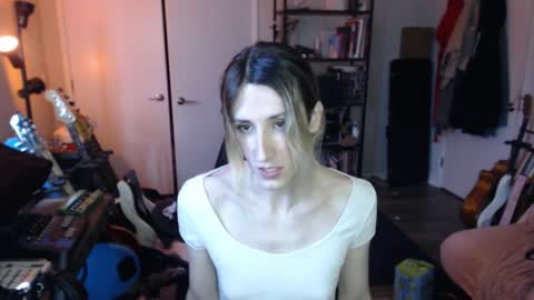Ava online show from 9, 5, 2026