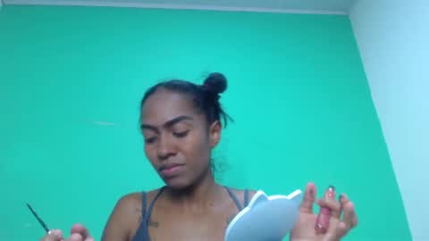 Snapshot of avalericherrycm101 chatting on 12, 11, 2025 avalericherrycm101 online show from 12, 11, 2025