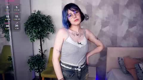 Snapshot of avaobierne chatting on 16, 12, 2025 avaobierne online show from 16, 12, 2025