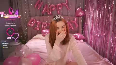  Ava  online show from 17, 12, 2025