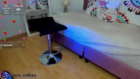 Ava  online show from 22, 11, 2025