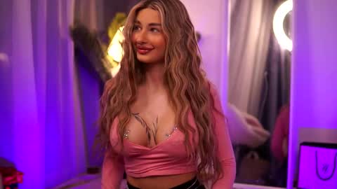 Carina online show from 4, 3, 2025