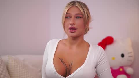 Carina online show from 12, 9, 2025