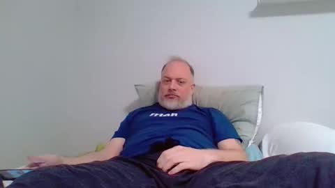 Snapshot of averagegreg chatting on 27, 3, 2026 Greg online show from 27, 3, 2026