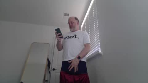 Snapshot of averagegreg chatting on 16, 5, 2026 Greg online show from 16, 5, 2026