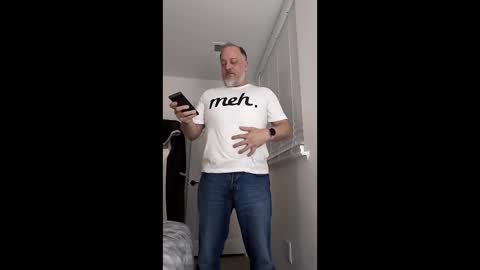 Snapshot of averagegreg chatting on 20, 5, 2026 Greg online show from 20, 5, 2026