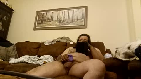 Snapshot of averageguy213396 chatting on 10, 1, 2026 averageguy213396 online show from 10, 1, 2026