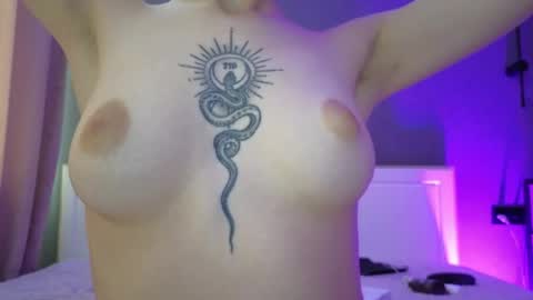 avgustina_love online show from 3, 5, 2026
