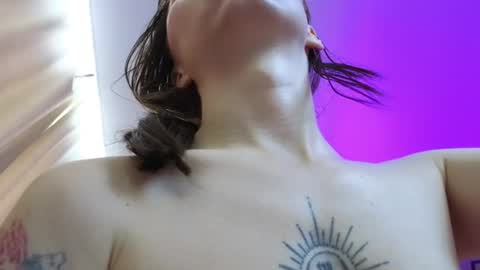 avgustina_love online show from 22, 7, 2026