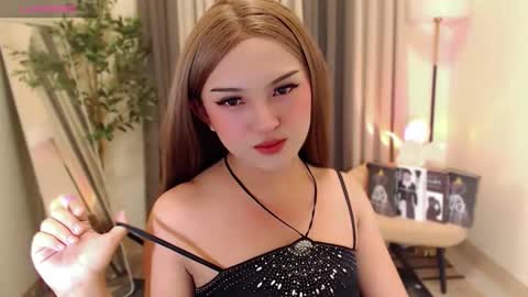 Call me Avi online show from 8, 6, 2026
