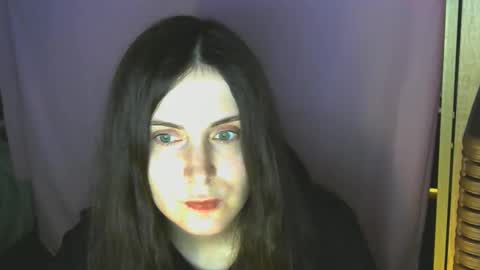avialenne online show from 27, 4, 2026