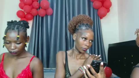 Snapshot of avian_babe chatting on 11, 2, 2026 Avian online show from 11, 2, 2026