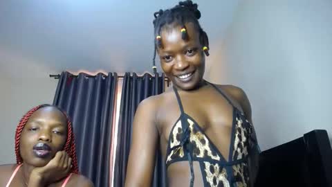 Snapshot of avian_babe chatting on 15, 3, 2026 Avian online show from 15, 3, 2026