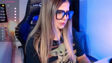 Avrill Morgan online show from 19, 10, 2025