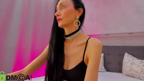 Avrora online show from 10, 5, 2026