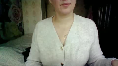 Snapshot of awesomeladyy chatting on 2, 2, 2025 awesomeladyy online show from 2, 2, 2025