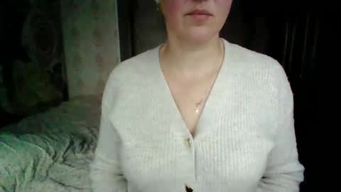 Snapshot of awesomeladyy chatting on 2, 2, 2025 awesomeladyy online show from 2, 2, 2025