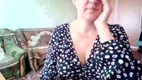 Snapshot of awesomeladyy chatting on 27, 9, 2025 awesomeladyy online show from 27, 9, 2025