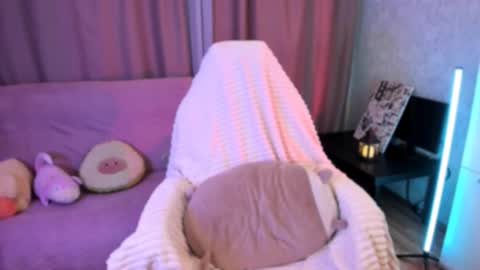 Alia  online show from 4, 10, 2025