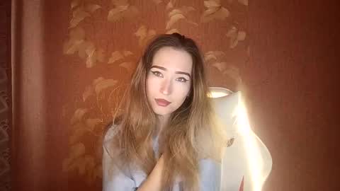 Snapshot of awora_wolf chatting on 18, 9, 2025 Awora Wolf online show from 18, 9, 2025