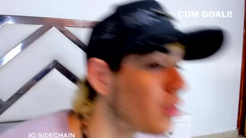 Snapshot of axel_cifer chatting on 6, 2, 2025 Axel cifer online show from 6, 2, 2025