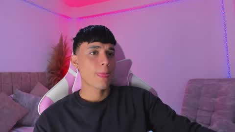 Snapshot of axel_cody_ chatting on 17, 6, 2026 AXEL online show from 17, 6, 2026