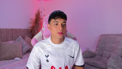 Snapshot of axel_cody_ chatting on 24, 6, 2026 AXEL online show from 24, 6, 2026