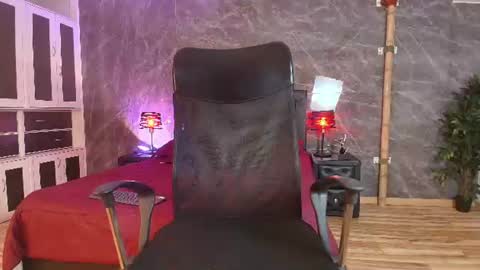 axel_draven online show from 5, 8, 2026