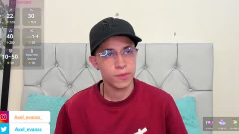 Axel Evanss online show from 3, 2, 2025