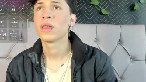 Snapshot of axel_evanss chatting on 1, 8, 2026 Axel Evanss online show from 1, 8, 2026