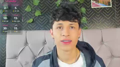 Snapshot of axel_evanss chatting on 6, 8, 2026 Axel Evanss online show from 6, 8, 2026