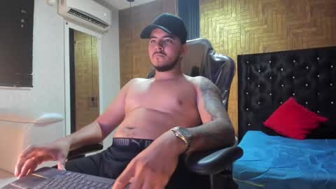 A X E L online show from 23, 10, 2025