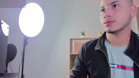 axel_grey_ online show from 14, 3, 2026