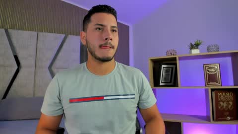 axel_grey_ online show from 11, 4, 2026