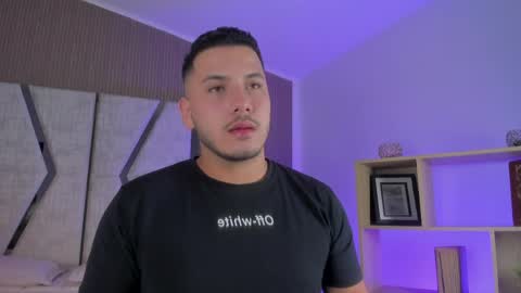 axel_grey_ online show from 26, 5, 2026