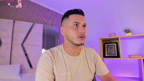 axel_grey_ online show from 6, 7, 2026